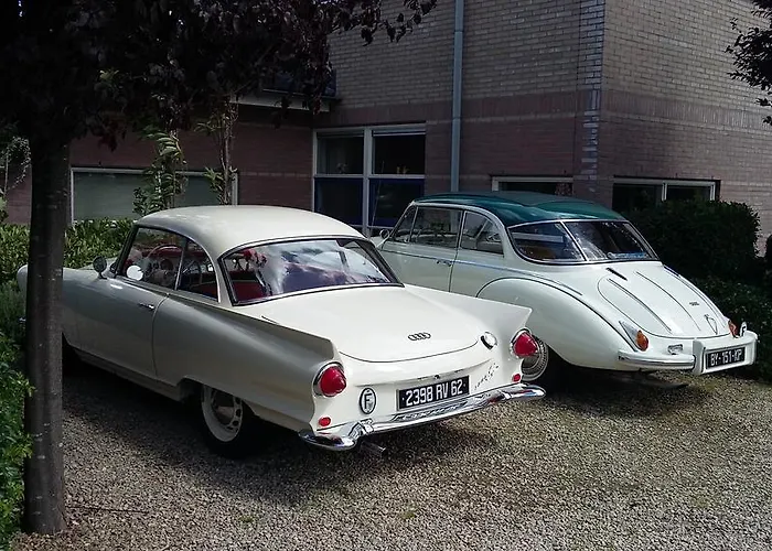 Alojamento de Acomodação e Pequeno-almoço Voorncamp 4*